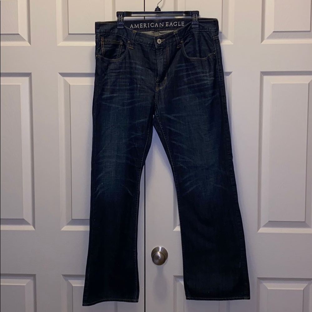American Eagle bluejeans